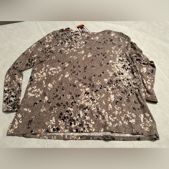 Mario Serrani Taupe Floral Long Sleeve Top - Picture 5 of 6
